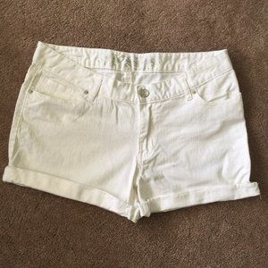 Express Jeans White Denim Shorts Size 14